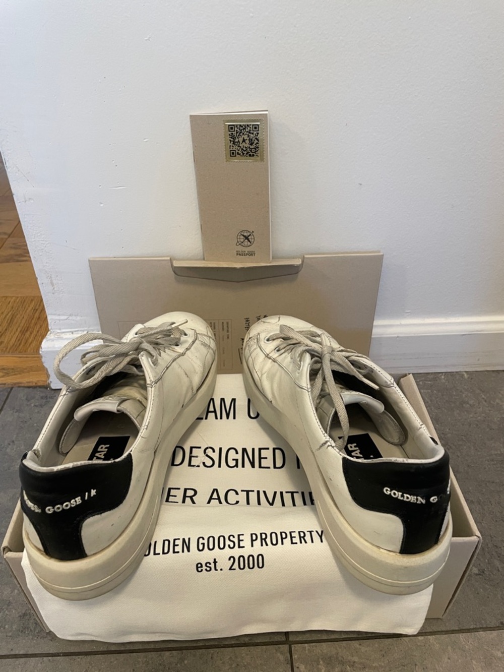 Golden Goose White Leather Low-Top Sneakers with Black Heel Patch